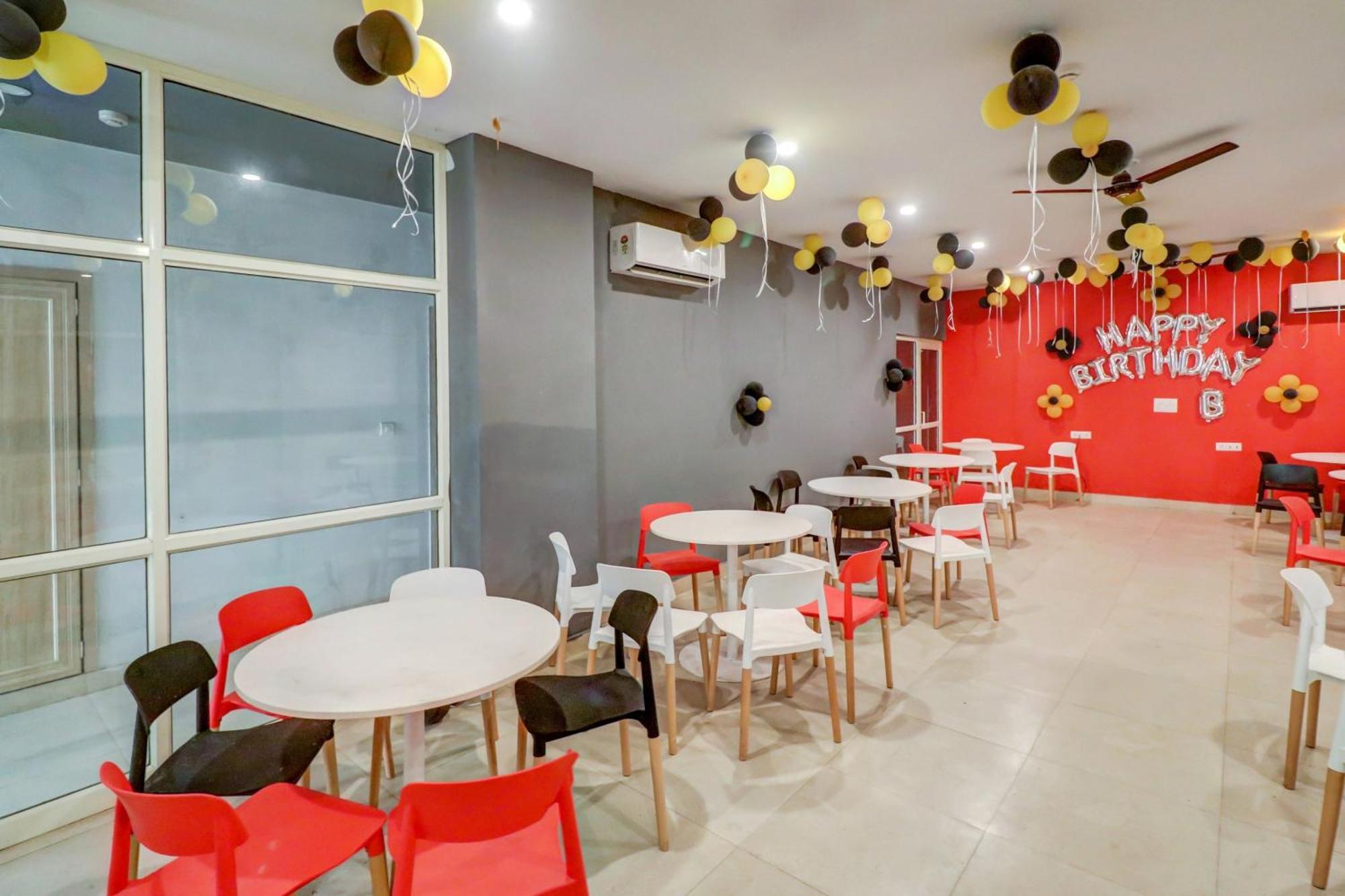 Hotel O Jps Grand Hotel 뉴델리 외부 사진