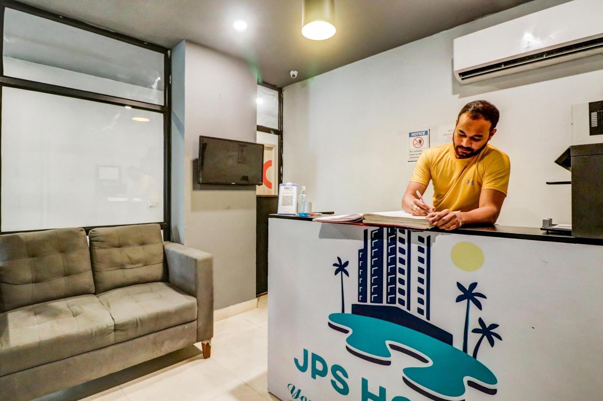 Hotel O Jps Grand Hotel 뉴델리 외부 사진